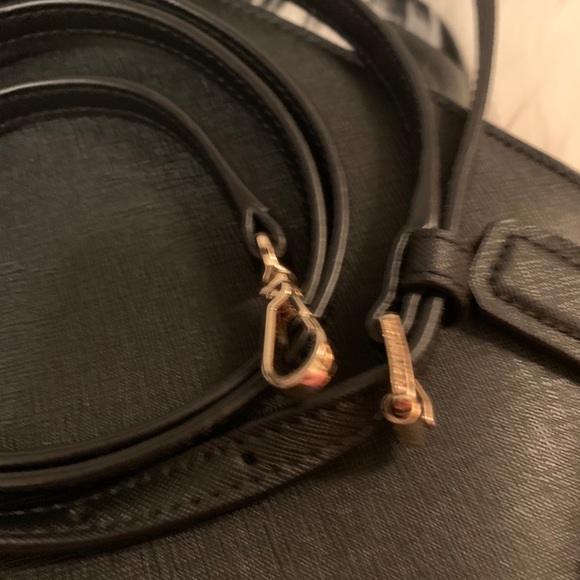 Micheal Kors bag - Picture 10 of 10